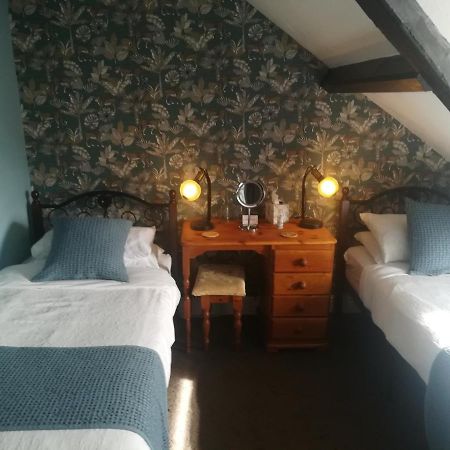 Bed and Breakfast Tara Fishguard Exteriér fotografie